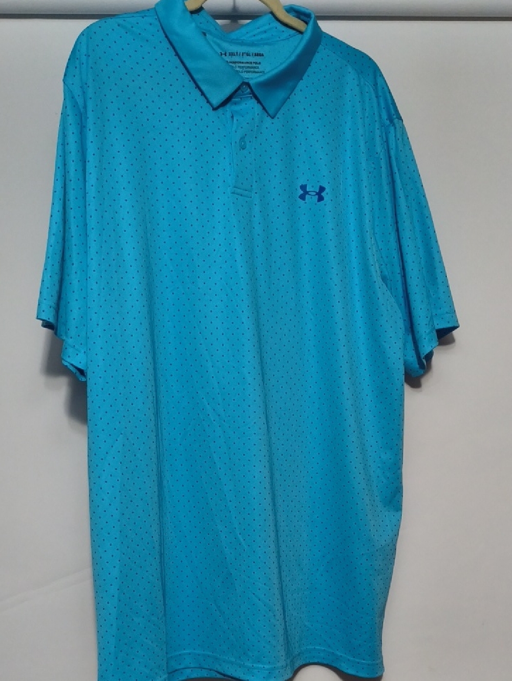 Under Armour Men’s Bright Aqua Polo Shirt